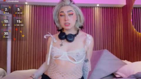 Snapshot of gabyrose9 chatting on November 20, 11:32 am gabyrose9 online show from November 20, 11:32 am