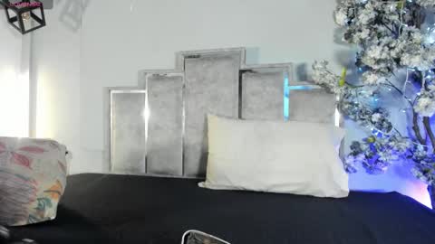 gabyyjones online show from October 7, 11:29 am