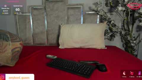 gabyyjones online show from December 15, 11:36 am