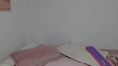 Snapshot of gabyyxoxo chatting on January 9, 5:44 am gabyyxoxo online show from January 9, 5:44 am