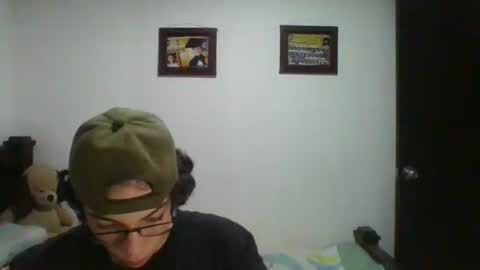 gadiel_sex online show from March 4, 9:00 pm