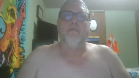 Snapshot of gadude45 chatting on June 7, 3:43 am gadude45 online show from June 7, 3:43 am