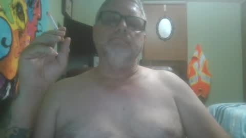 Snapshot of gadude45 chatting on June 28, 2:50 am gadude45 online show from June 28, 2:50 am