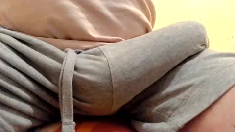 Snapshot of gae89tano chatting on June 2, 10:12 pm gae89tano online show from June 2, 10:12 pm