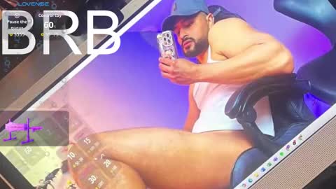 Gael Meneses online show from October 11, 11:42 am