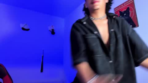 Gael Conner online show from December 21, 5:03 am