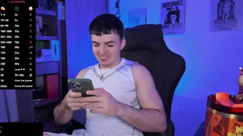 GaelVilla online show from April 11, 3:27 pm