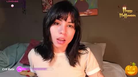 gaia_joness online show from October 30, 4:52 pm