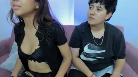 gaia_n_nix online show from March 7, 3:36 am