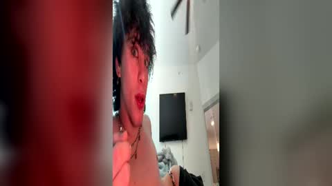 gaiboywill online show from June 25, 8:35 pm