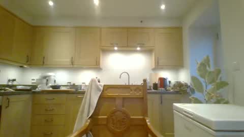 Snapshot of galacx chatting on March 6, 5:43 pm galacx online show from March 6, 5:43 pm