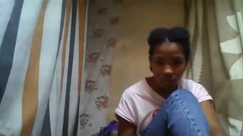 Snapshot of galfina chatting on January 14, 9:15 am galfina online show from January 14, 9:15 am