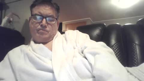 Snapshot of gameon1969 chatting on December 25, 7:24 am gameon1969 online show from December 25, 7:24 am