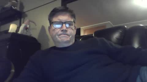 Snapshot of gameon1969 chatting on January 2, 2:33 am gameon1969 online show from January 2, 2:33 am