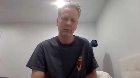 gamerboy200 online show from February 14, 11:12 pm