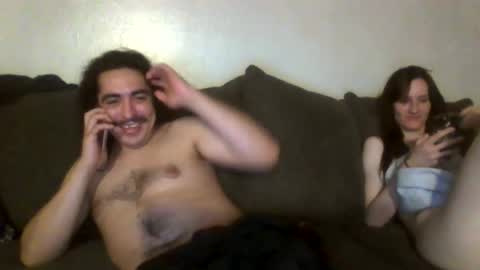 Snapshot of gangdrewski chatting on February 7, 2:21 pm gangdrewski online show from February 7, 2:21 pm