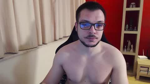 Snapshot of gangstalover8 chatting on January 4, 5:16 am GangstaLover online show from January 4, 5:16 am