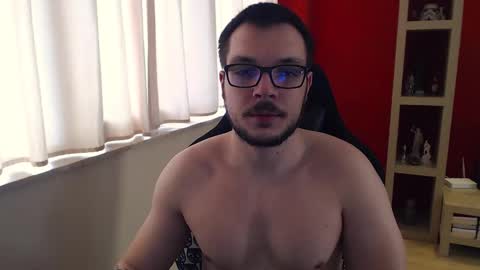 Snapshot of gangstalover8 chatting on January 15, 9:35 am GangstaLover online show from January 15, 9:35 am