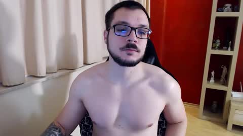 Snapshot of gangstalover8 chatting on January 19, 5:00 am GangstaLover online show from January 19, 5:00 am