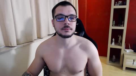 Snapshot of gangstalover8 chatting on February 1, 5:06 am GangstaLover online show from February 1, 5:06 am