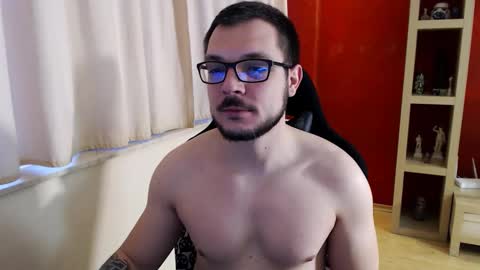 Snapshot of gangstalover8 chatting on February 21, 5:19 am GangstaLover online show from February 21, 5:19 am