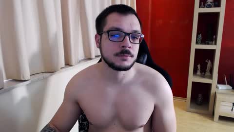 Snapshot of gangstalover8 chatting on February 22, 4:24 am GangstaLover online show from February 22, 4:24 am