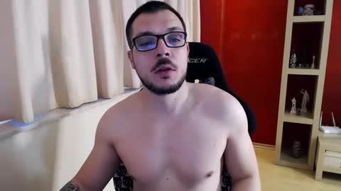 GangstaLover online show from March 14, 4:29 am