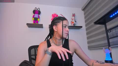 Snapshot of gangster_girl chatting on January 14, 4:07 am GANG online show from January 14, 4:07 am