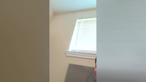 gangsterboy713832281 online show from March 25, 4:24 pm