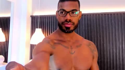 Alejo  online show from December 17, 7:42 pm