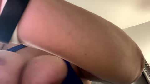 Kitty online show from November 13, 12:37 pm