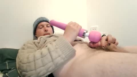 Snapshot of ganjaapprentice chatting on November 6, 11:04 pm ganjaapprentice online show from November 6, 11:04 pm