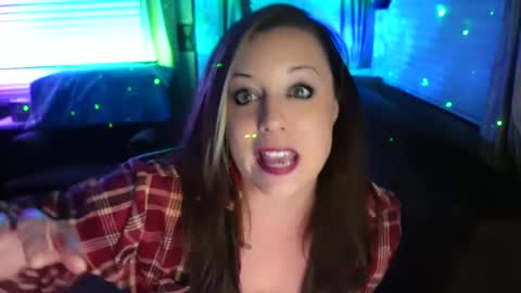 Snapshot of garagesex22 chatting on February 18, 9:10 am Jenna  - be back MONDAY night.  online show from February 18, 9:10 am