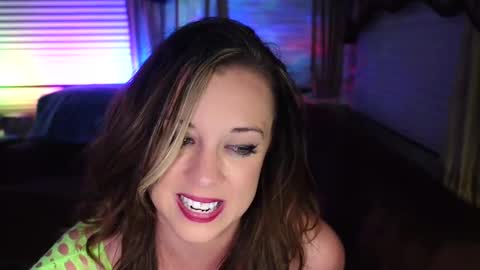 Snapshot of garagesex22 chatting on February 25, 12:24 pm Jenna  - be back MONDAY night.  online show from February 25, 12:24 pm