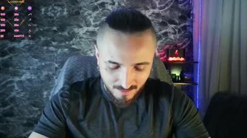Snapshot of garbel09 chatting on February 19, 5:38 am Chris Dont forget to gift me thumb up Its very important to me and makes me happy AF online show from February 19, 5:38 am