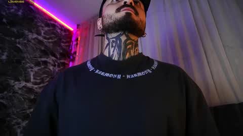 Snapshot of garbel09 chatting on January 11, 6:18 am Chris Dont forget to gift me thumb up Its very important to me and makes me happy AF online show from January 11, 6:18 am