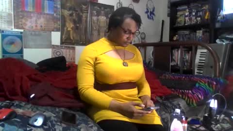 Gardenia online show from November 12, 2:23 am