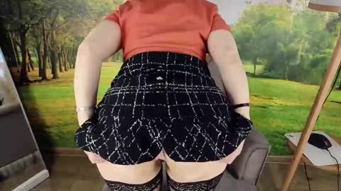 Ava online show from February 24, 1:53 pm