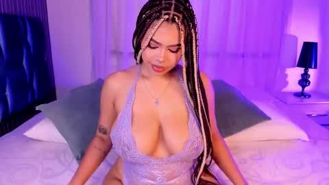 garnet  online show from September 16, 5:52 am