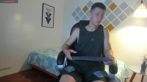 garuo_18 online show from October 30, 3:52 am