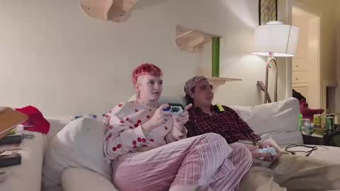 Snapshot of gary_guygags chatting on November 6, 5:30 am gary_guygags online show from November 6, 5:30 am