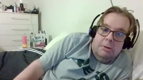 Gary online show from October 28, 3:32 am