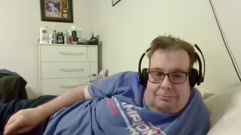 Gary online show from November 10, 1:37 am