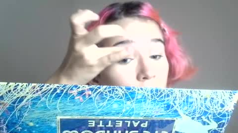 Snapshot of gasby_8 chatting on July 2, 6:36 pm gasby online show from July 2, 6:36 pm