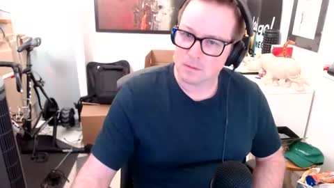 Snapshot of gatewaytosmile chatting on July 5, 5:47 am gatewaytosmile online show from July 5, 5:47 am