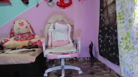 Diana online show from November 21, 7:01 pm