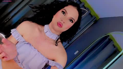 Vnecis Marn online show from January 5, 2:41 pm