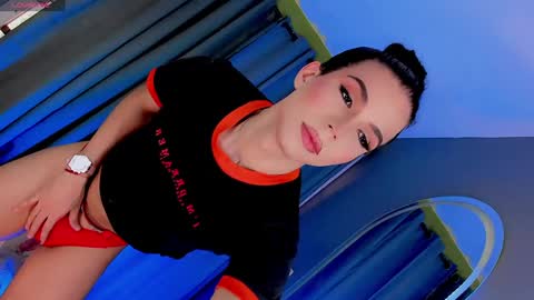 Vnecis Marn online show from January 15, 6:51 pm