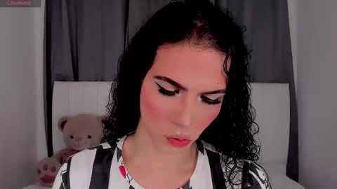 Vnecis Marn online show from September 20, 1:23 pm