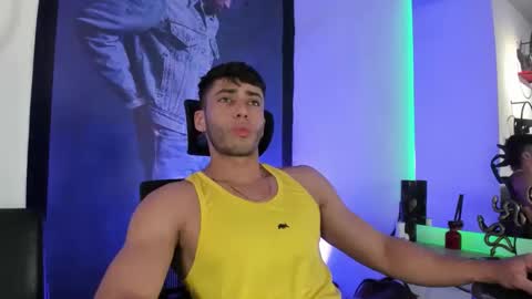 Gato online show from May 28, 7:33 pm